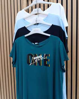 T-SHIRT ONE STEP UP