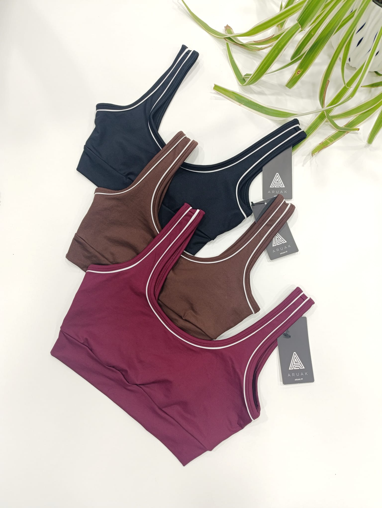 https://bo.aruak.pt/FileUploads/produtos/fitness/tops/img-20260616-wa0016.jpg