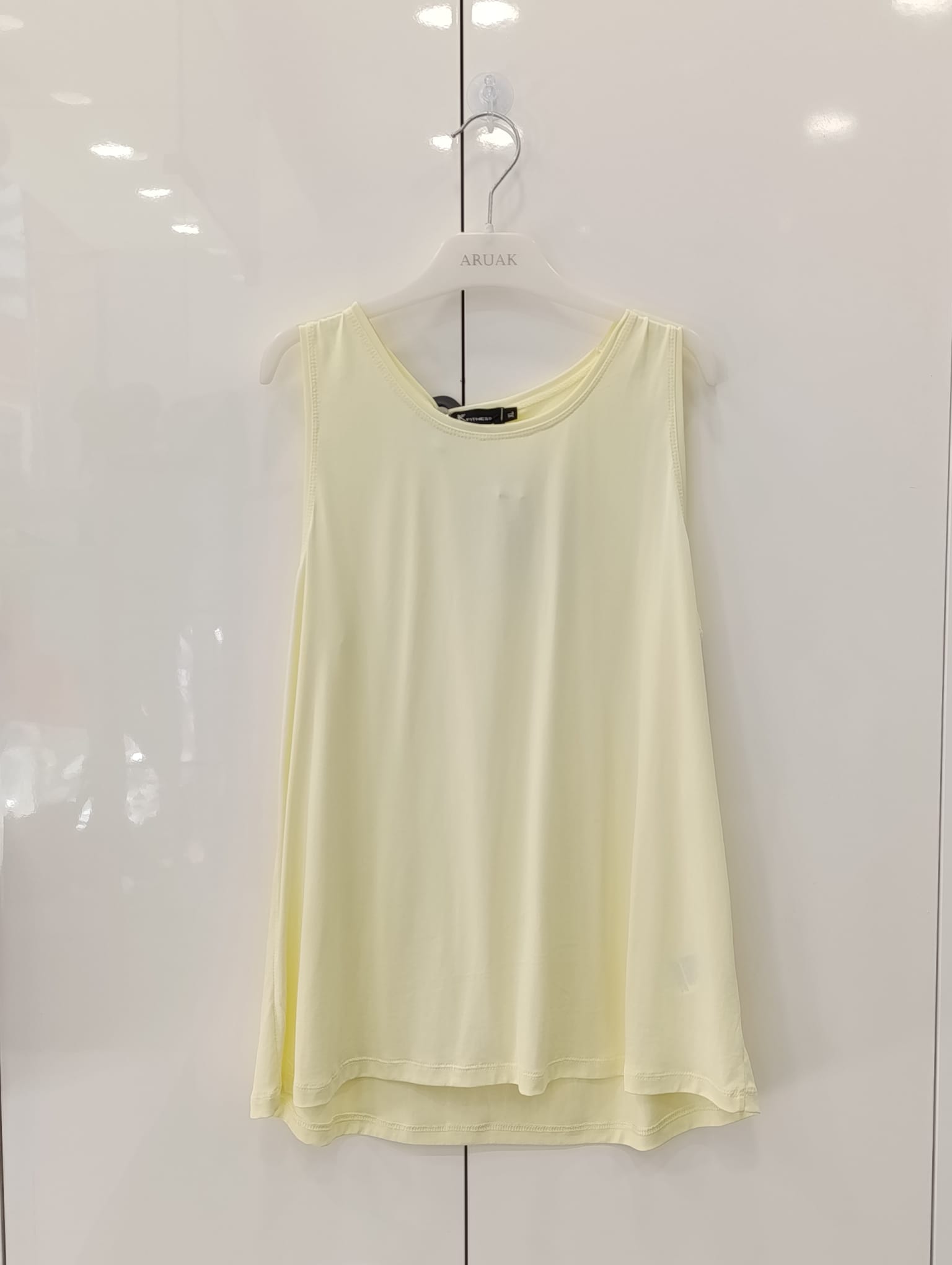 https://bo.aruak.pt/FileUploads/produtos/fitness/tops/img-20260619-wa0068.jpg