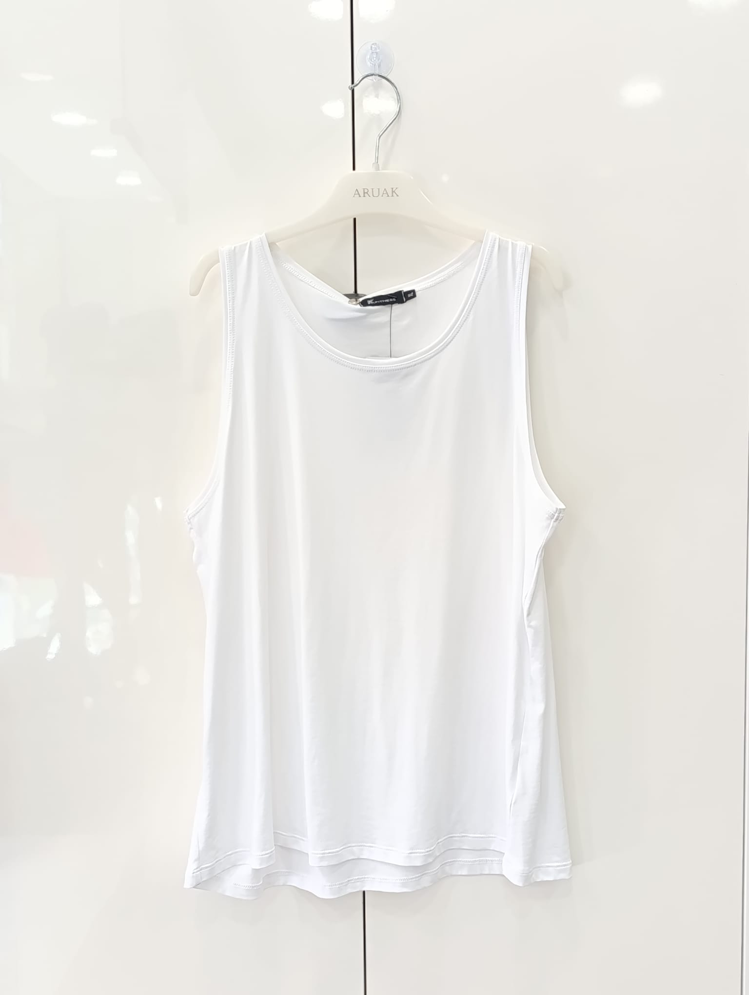 https://bo.aruak.pt/FileUploads/produtos/fitness/tops/img-20260619-wa0069.jpg
