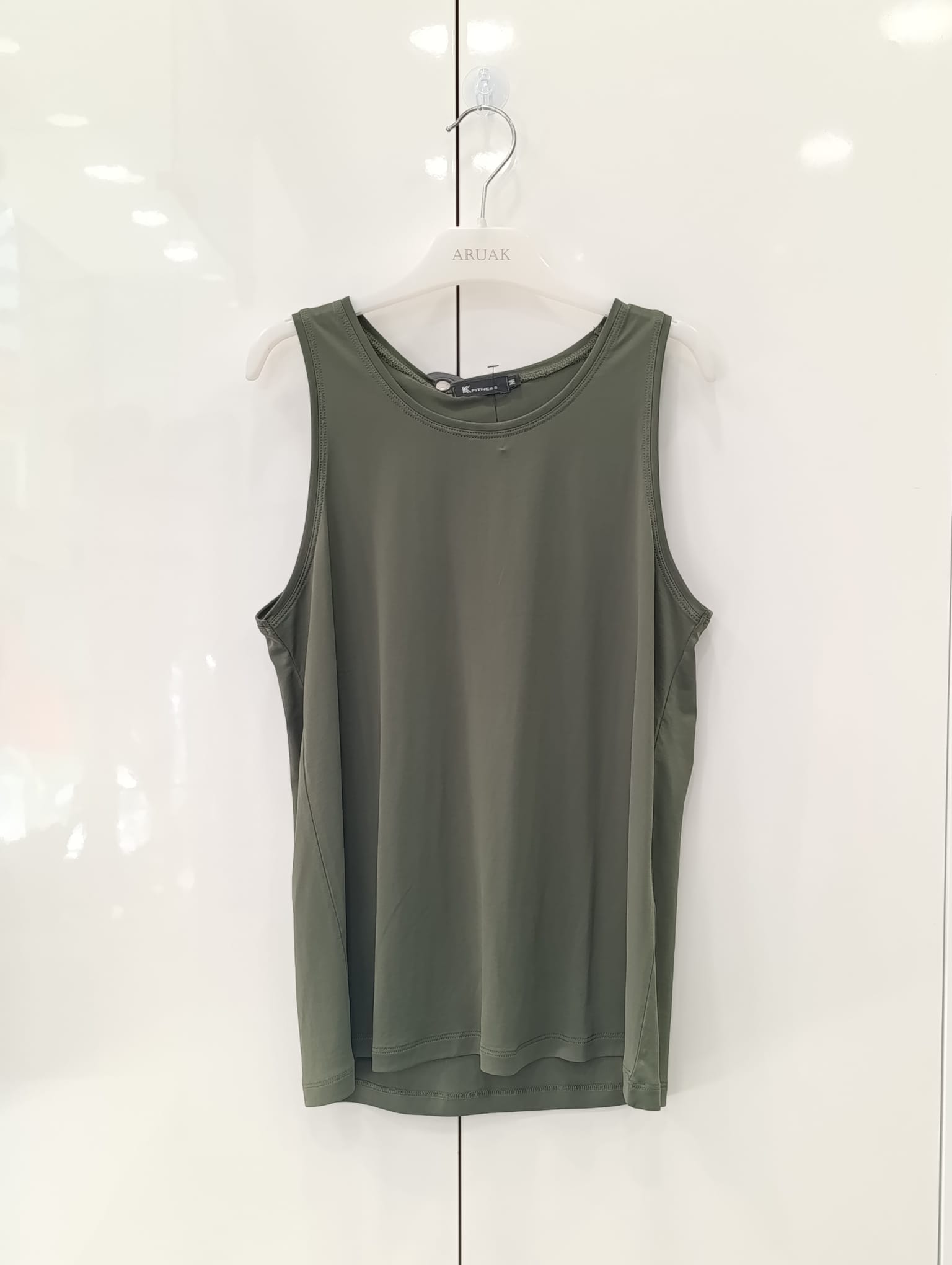 https://bo.aruak.pt/FileUploads/produtos/fitness/tops/img-20260619-wa0070.jpg