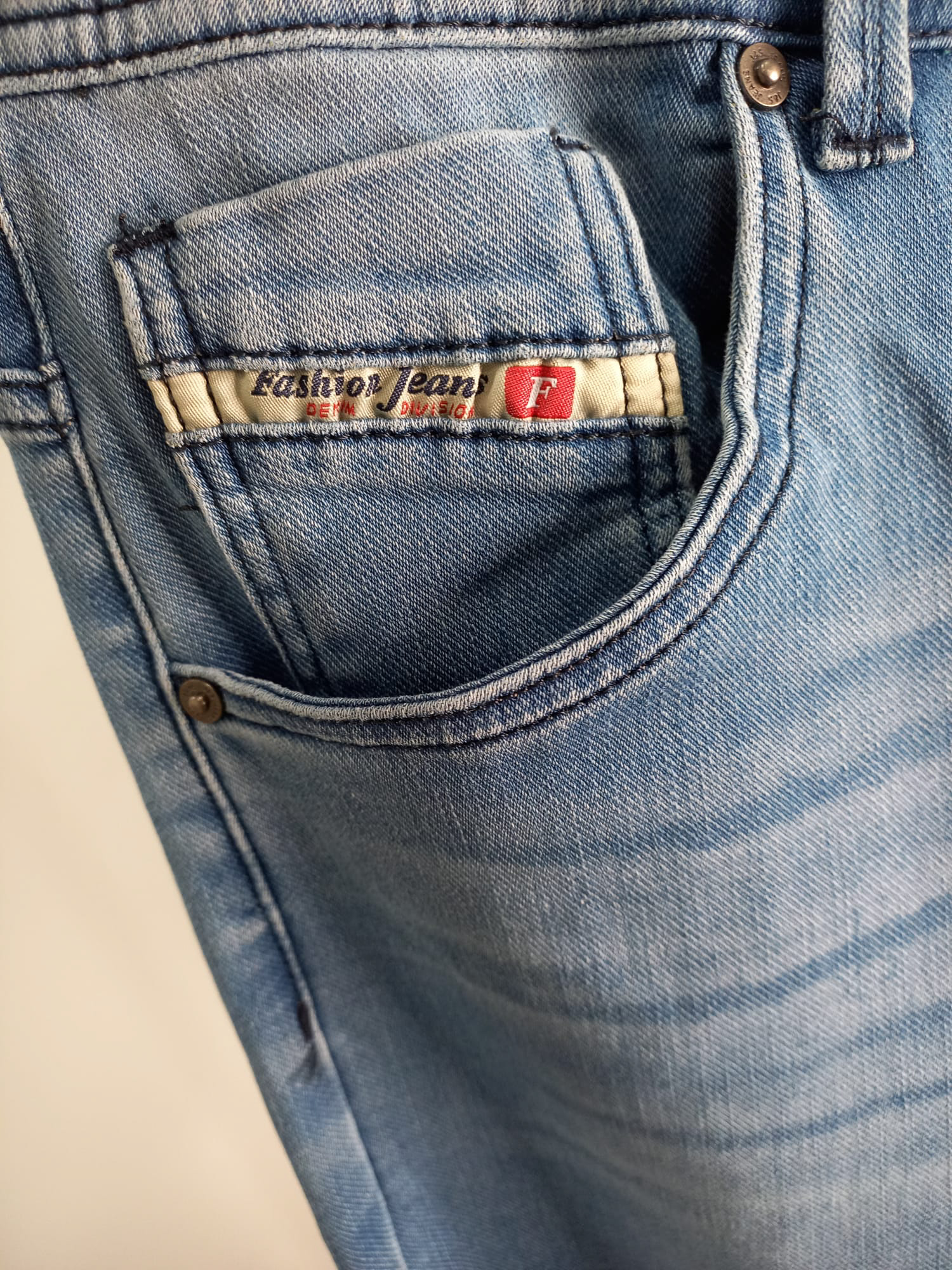 https://bo.aruak.pt/FileUploads/produtos/homem/calcas/img-20260421-wa0022.jpg