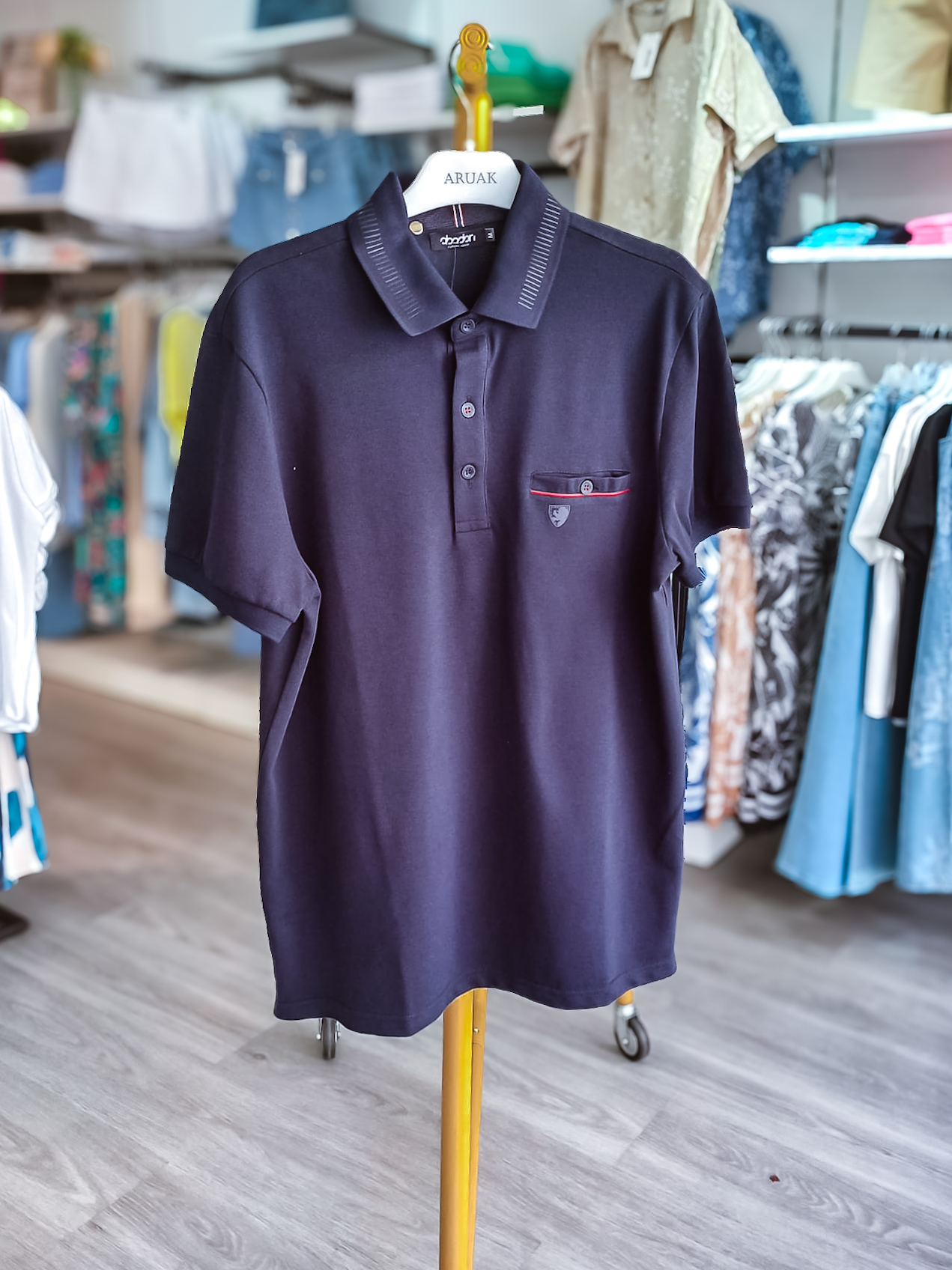 https://bo.aruak.pt/FileUploads/produtos/homem/polo/img-20250524-wa0032.jpg