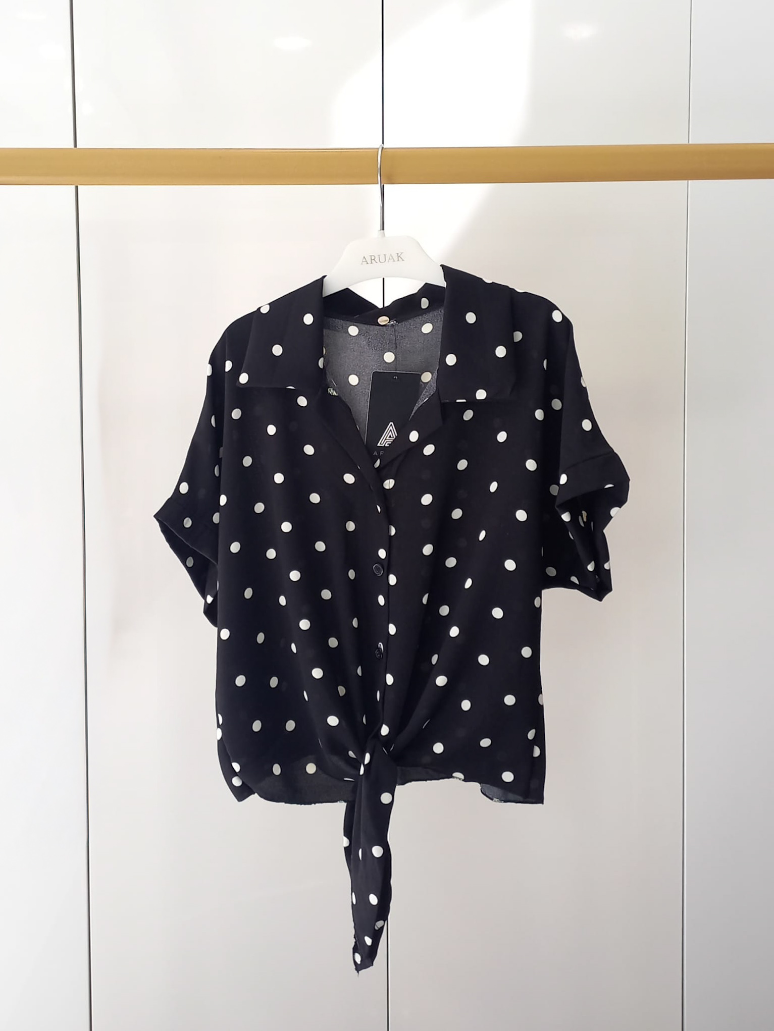 https://bo.aruak.pt/FileUploads/produtos/mulher/blusa/img-20260609-wa0070.jpg