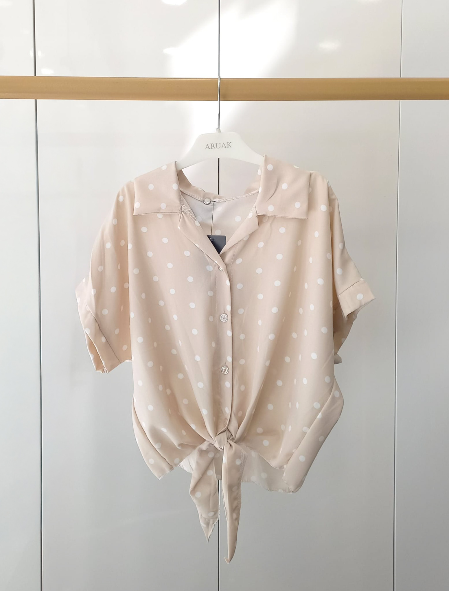 https://bo.aruak.pt/FileUploads/produtos/mulher/blusa/img-20260609-wa0073.jpg