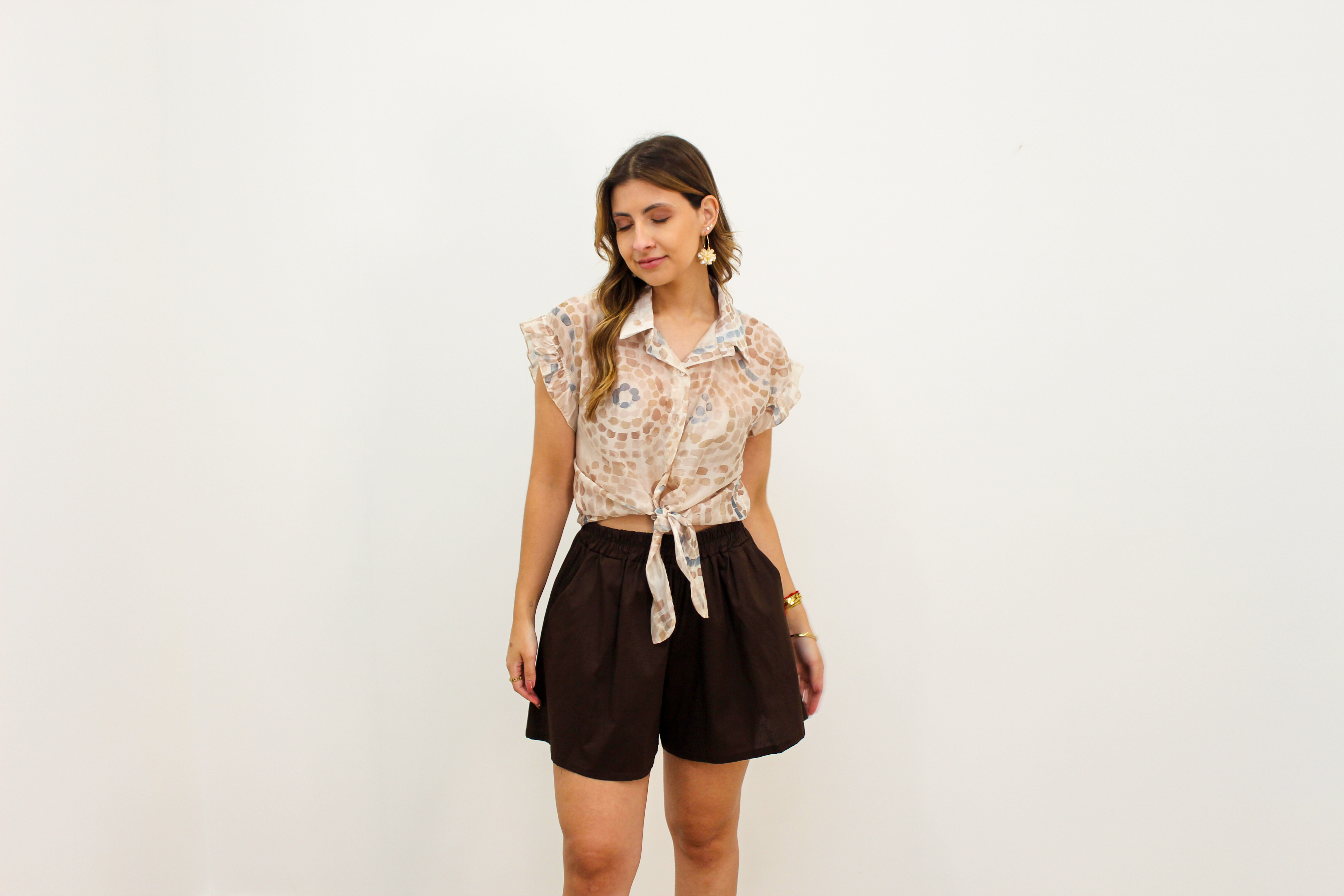 https://bo.aruak.pt/FileUploads/produtos/mulher/blusa/img_0059.jpg