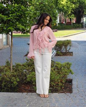 https://bo.aruak.pt/FileUploads/produtos/mulher/blusa/img_7475-custom_thumb.jpg