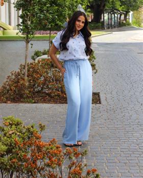 https://bo.aruak.pt/FileUploads/produtos/mulher/blusa/img_7561-custom_thumb.jpg