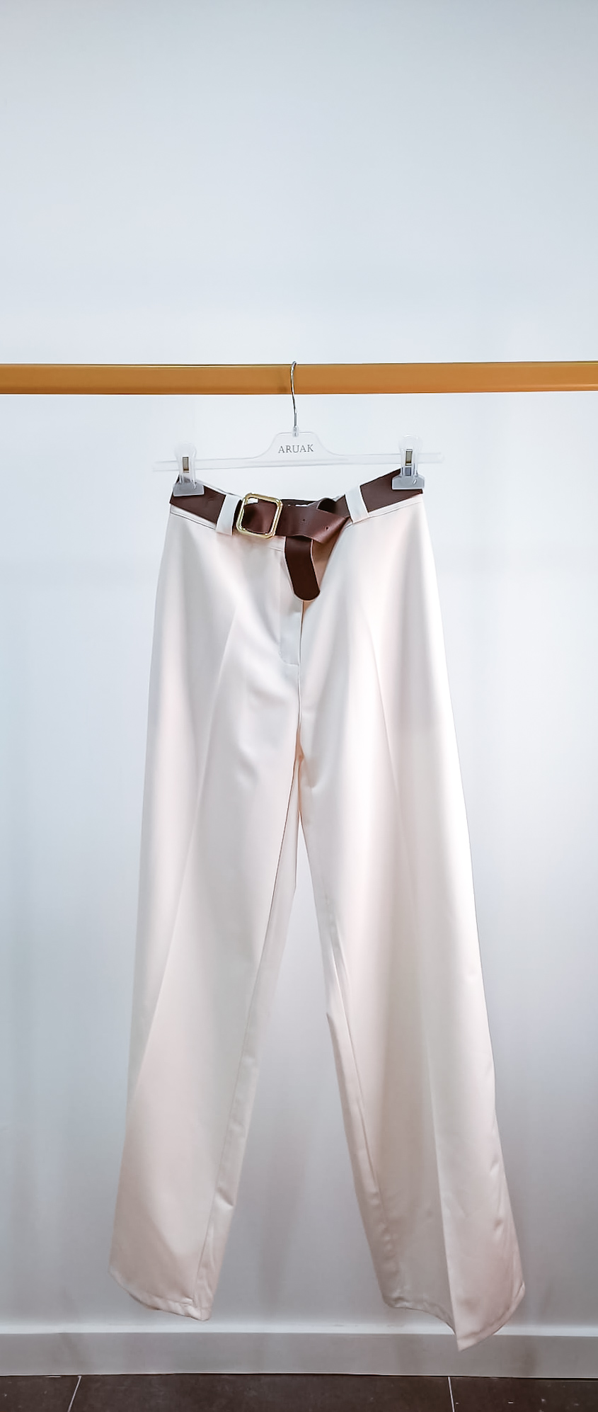 https://bo.aruak.pt/FileUploads/produtos/mulher/calcas/img-20260408-wa0078.jpg