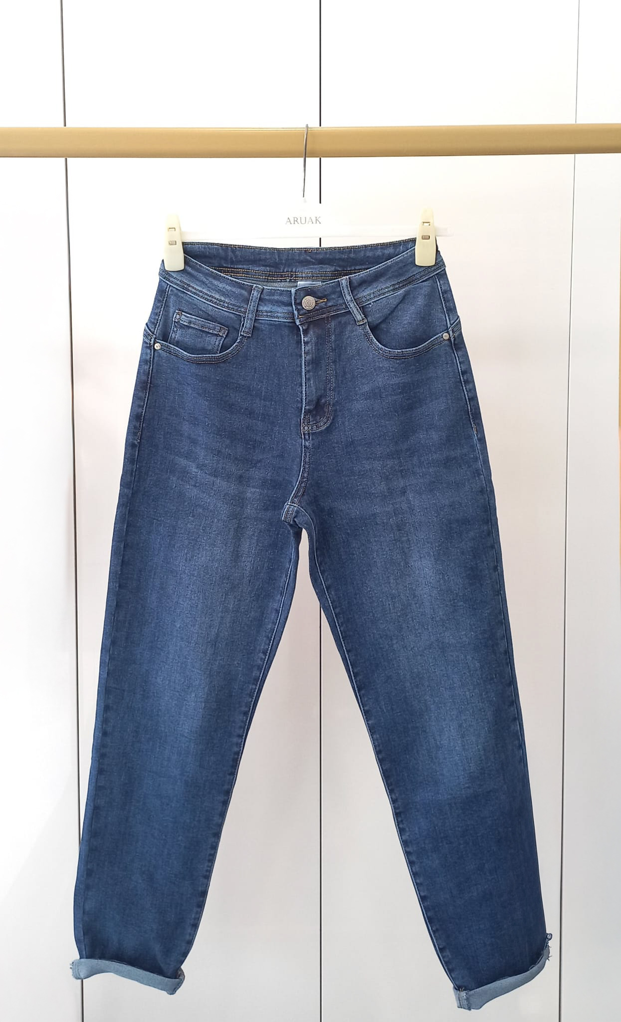 https://bo.aruak.pt/FileUploads/produtos/mulher/calcas/img-20260508-wa0032.jpg