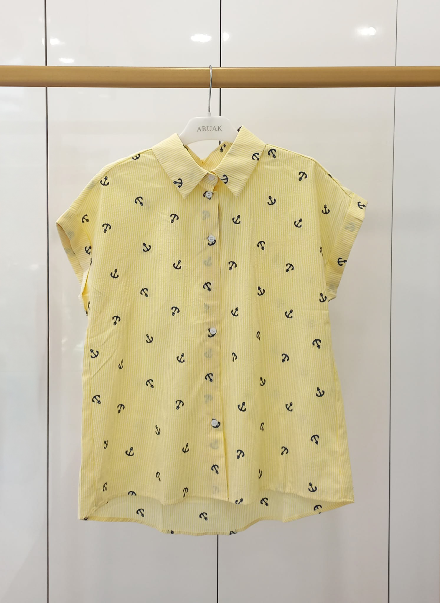 https://bo.aruak.pt/FileUploads/produtos/mulher/camisa/img-20260507-wa0063.jpg