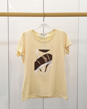 https://bo.aruak.pt/FileUploads/produtos/mulher/camisolas/img-20260519-wa0100_thumb.jpg