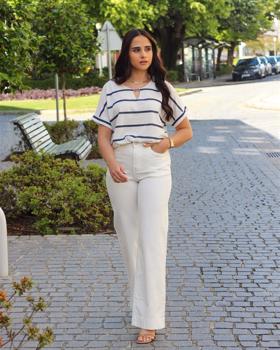 https://bo.aruak.pt/FileUploads/produtos/mulher/camisolas/img_7435-custom_thumb.jpg