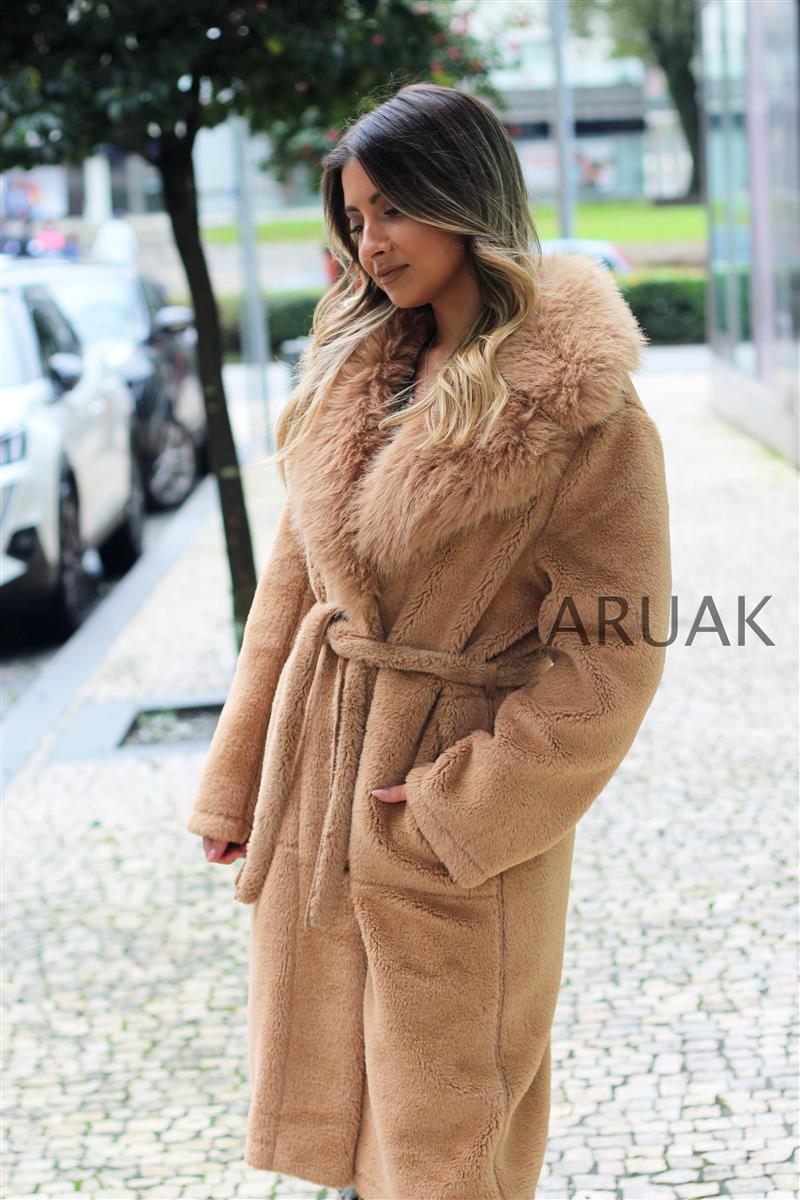 https://bo.aruak.pt/FileUploads/produtos/mulher/casaco/s2-custom.jpg
