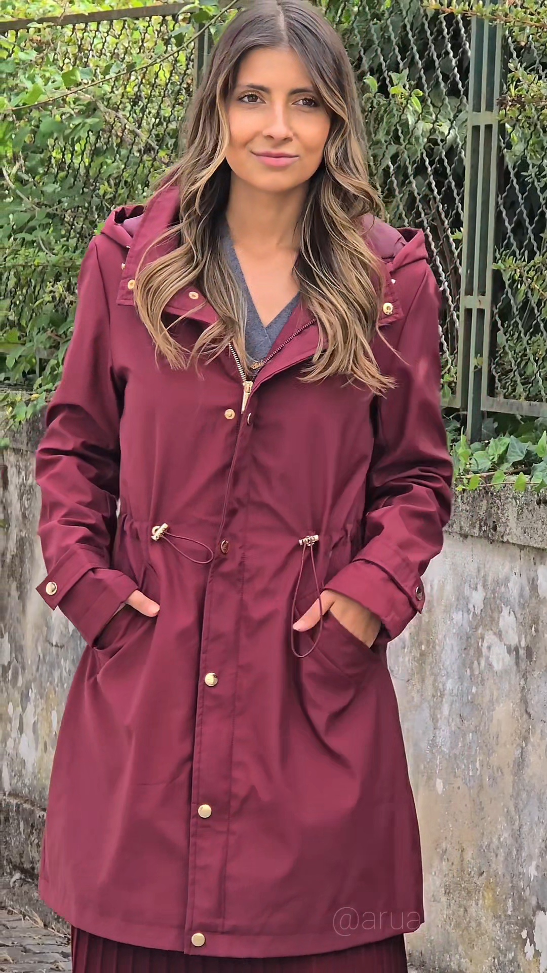https://bo.aruak.pt/FileUploads/produtos/mulher/casaco/videocapture_20250910-104216.jpg