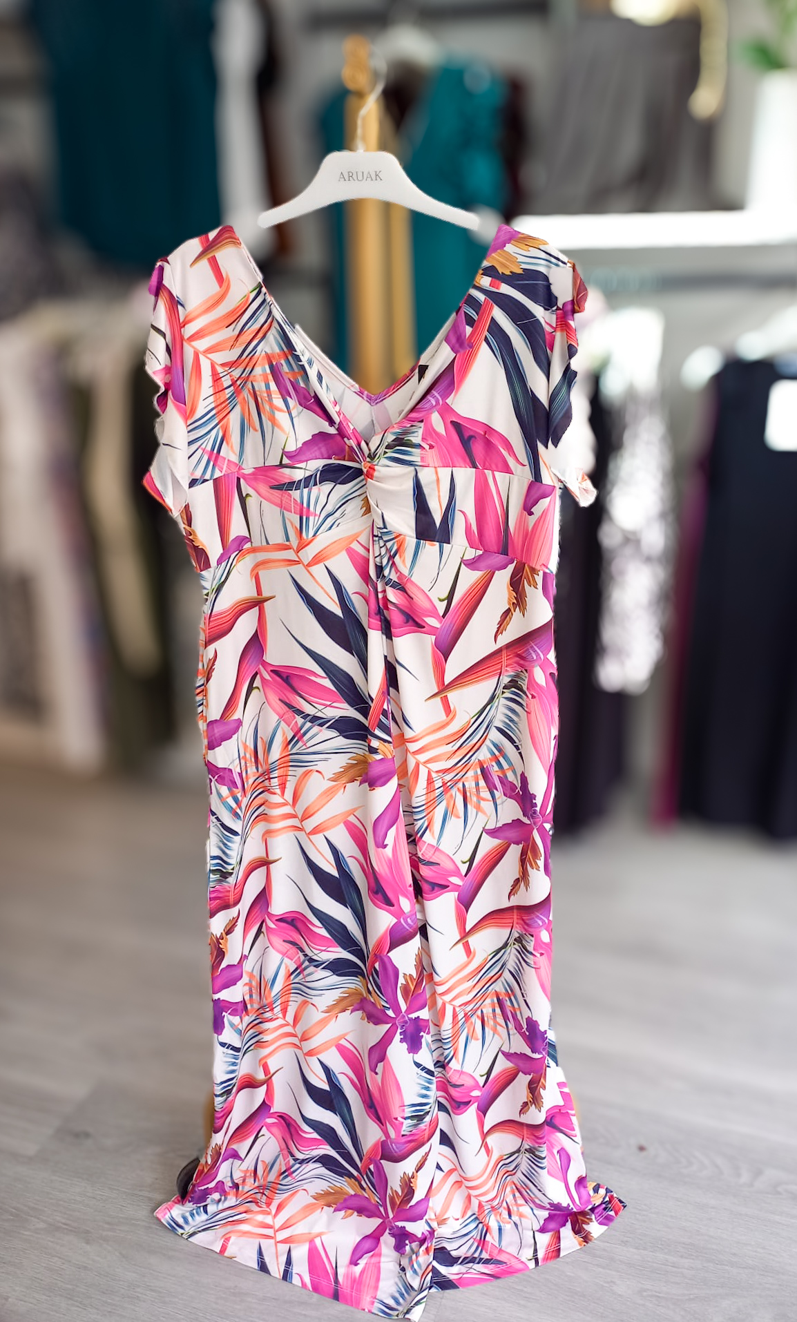 https://bo.aruak.pt/FileUploads/produtos/mulher/macacao/img-20250718-wa0028.jpg