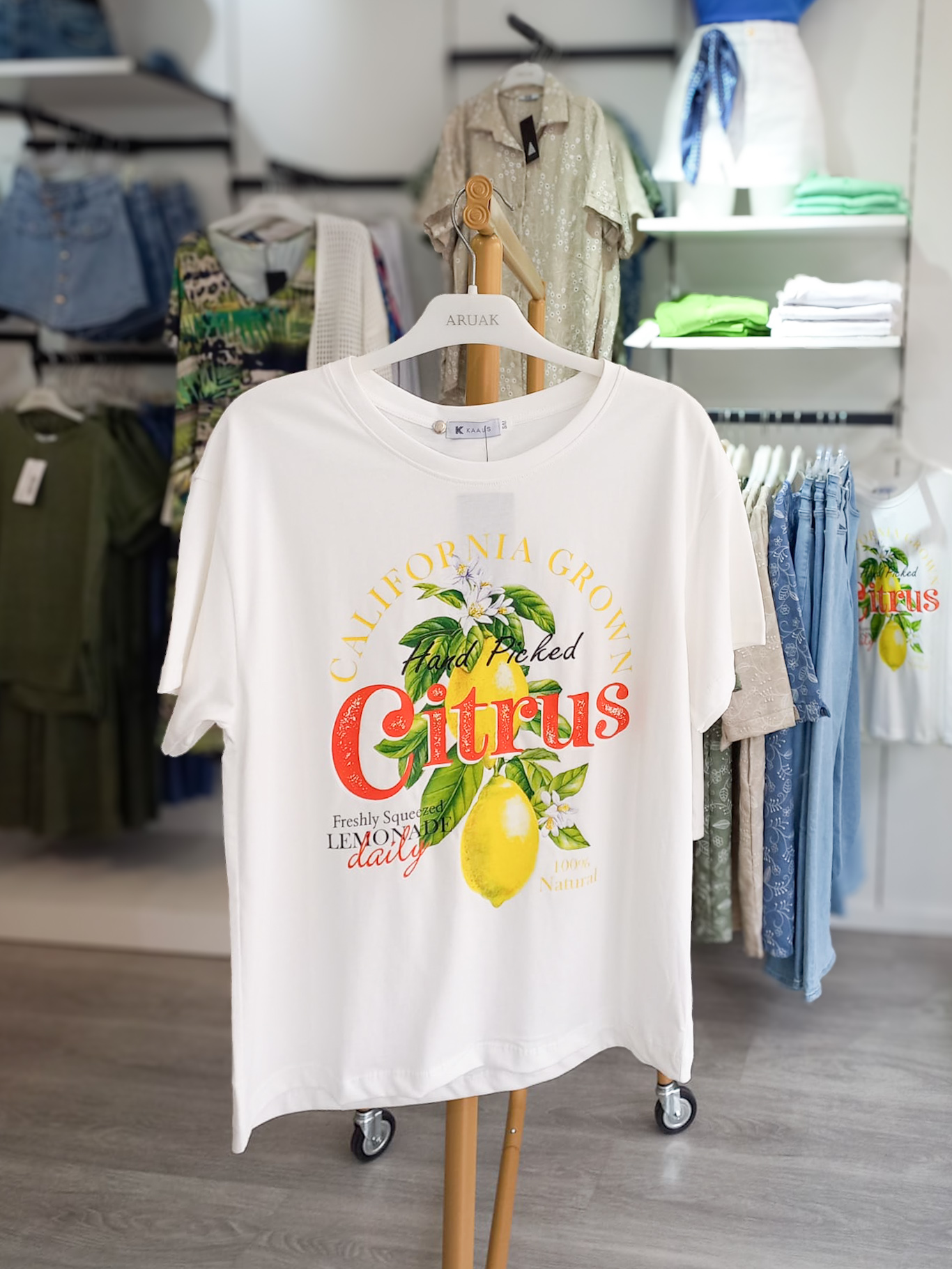 https://bo.aruak.pt/FileUploads/produtos/mulher/t-shirt/img-20250514-wa0006.jpg