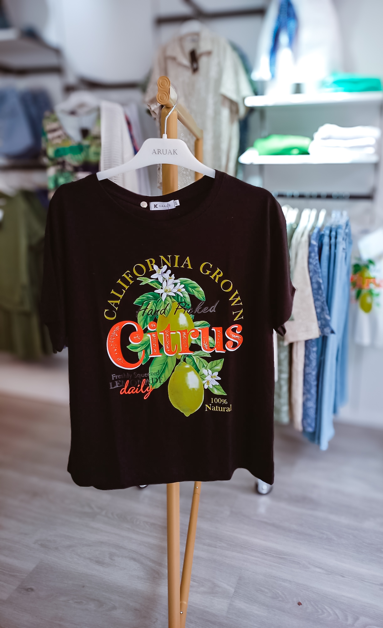 https://bo.aruak.pt/FileUploads/produtos/mulher/t-shirt/img-20250514-wa0008.jpg