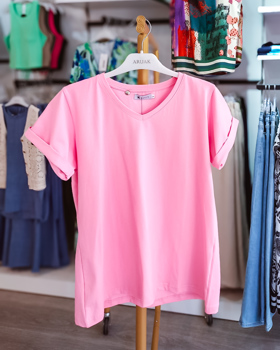 https://bo.aruak.pt/FileUploads/produtos/mulher/t-shirt/img-20250528-wa0054_thumb.jpg