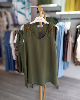 https://bo.aruak.pt/FileUploads/produtos/mulher/tops/img-20250624-wa0050_thumb.jpg