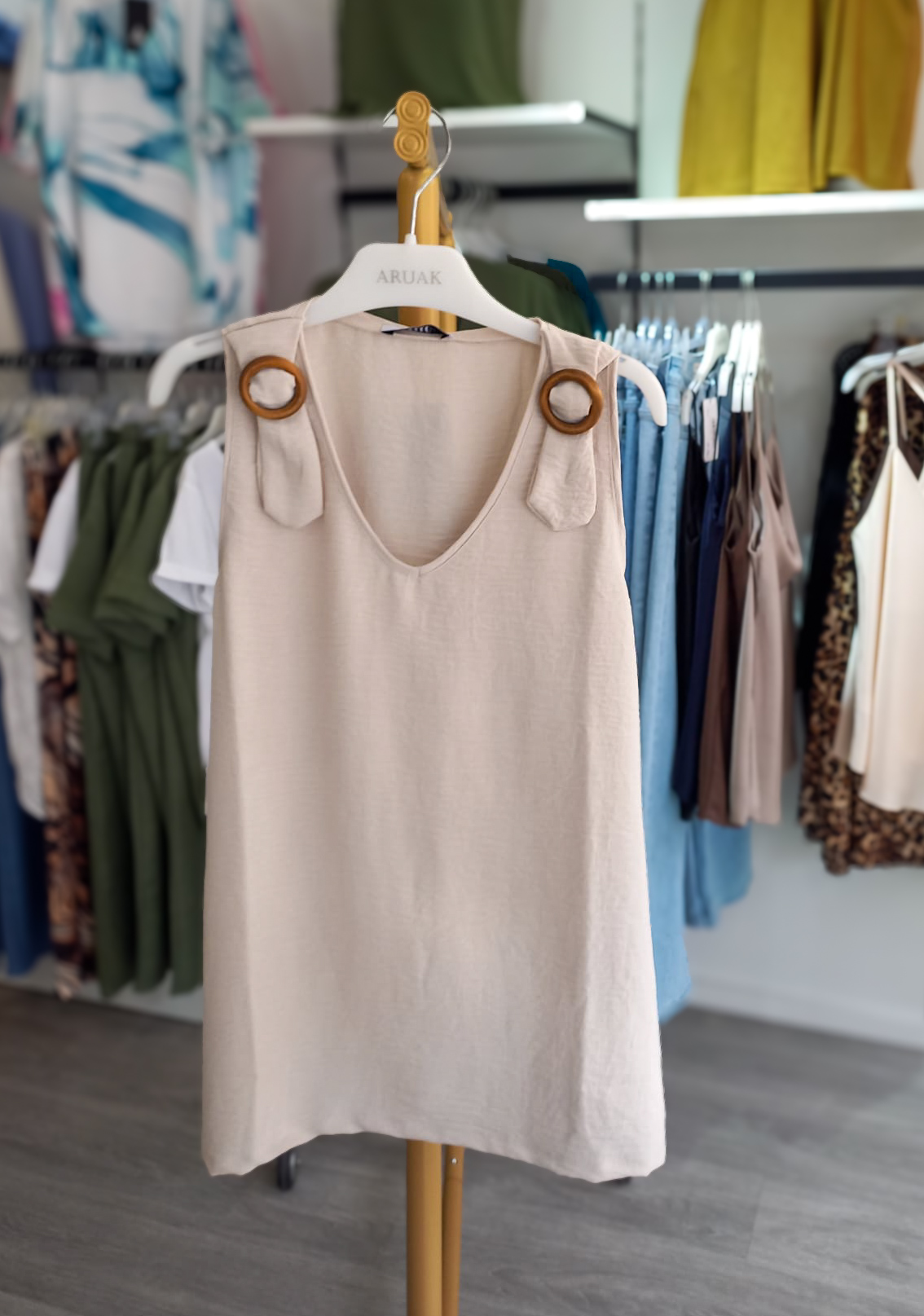 https://bo.aruak.pt/FileUploads/produtos/mulher/tops/img-20250624-wa0052.jpg