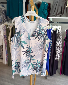 https://bo.aruak.pt/FileUploads/produtos/mulher/tops/img-20250718-wa0031_thumb.jpg