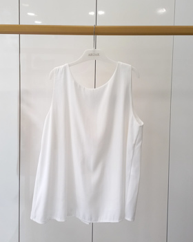 https://bo.aruak.pt/FileUploads/produtos/mulher/tops/img-20260507-wa0075_thumb.jpg