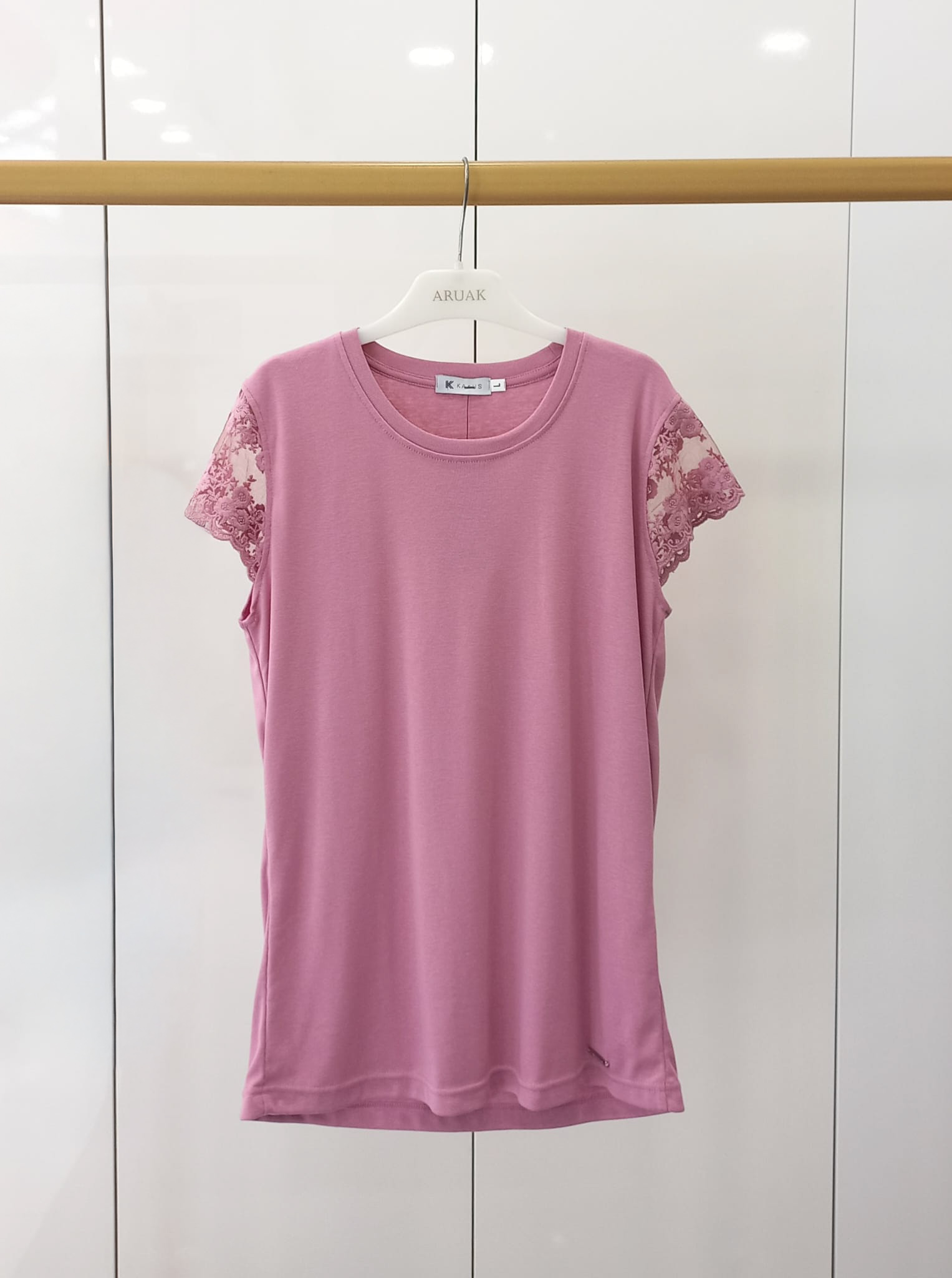 https://bo.aruak.pt/FileUploads/produtos/mulher/tops/img-20260519-wa0119.jpg