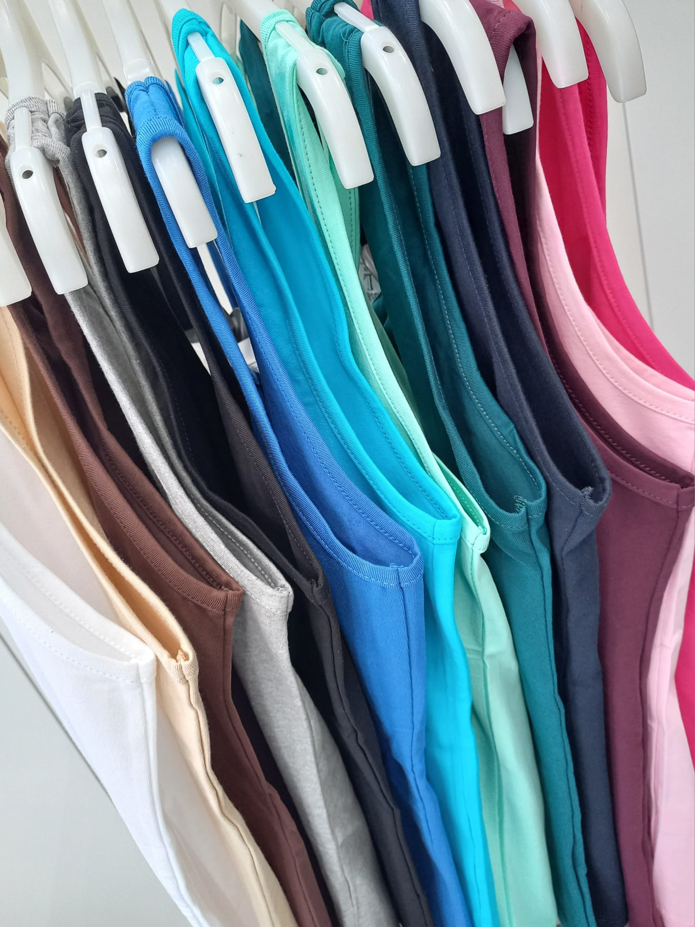 https://bo.aruak.pt/FileUploads/produtos/mulher/tops/img-20260528-wa0032_5lh0stb1.jpg