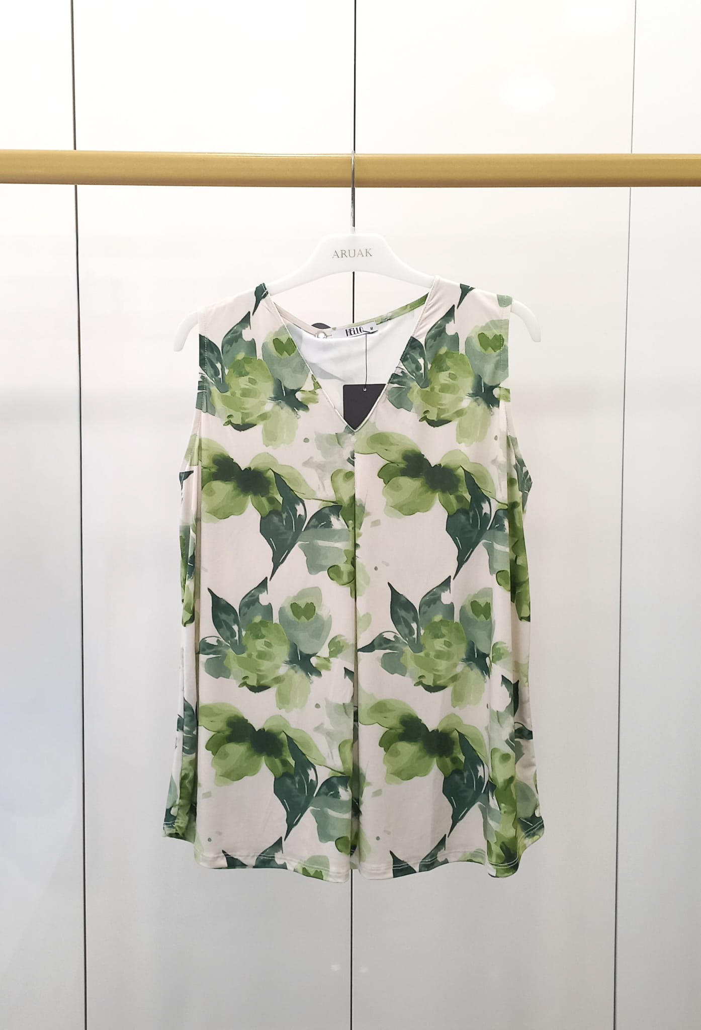 https://bo.aruak.pt/FileUploads/produtos/mulher/tops/img-20260609-wa0048.jpg