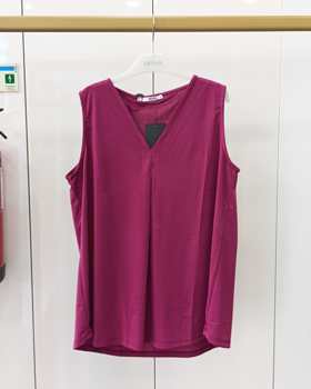 https://bo.aruak.pt/FileUploads/produtos/mulher/tops/img-20260617-wa0032_thumb.jpg