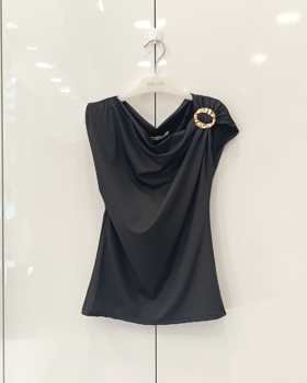 https://bo.aruak.pt/FileUploads/produtos/mulher/tops/img-20260617-wa0043_thumb.jpg