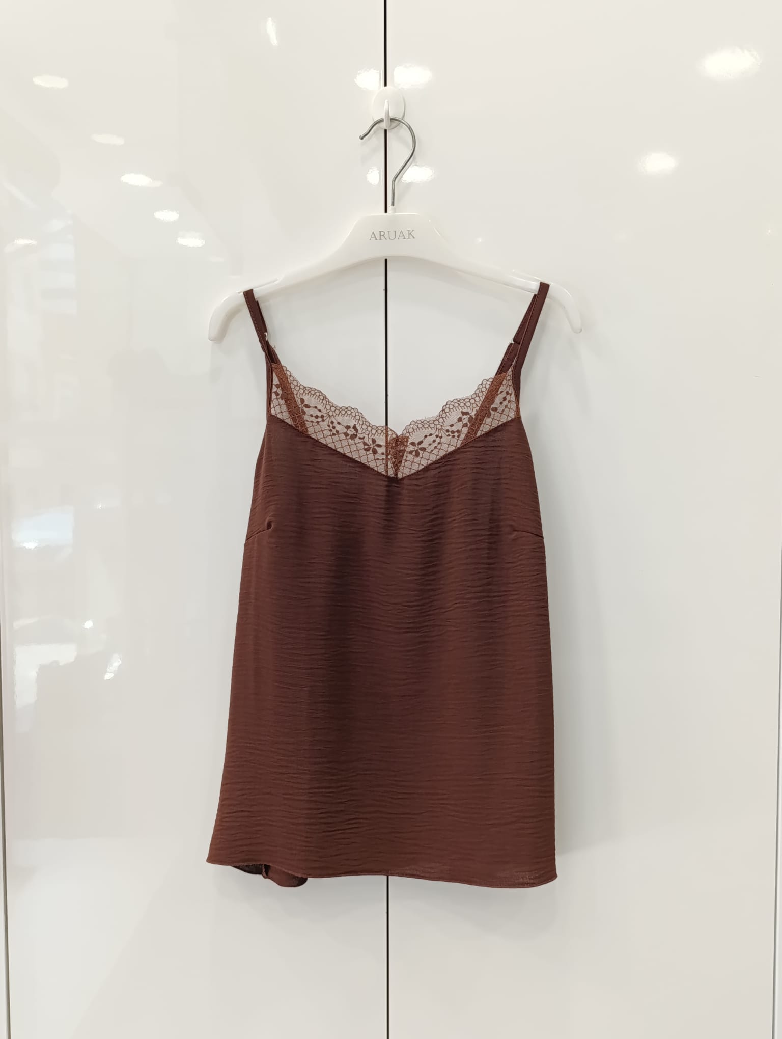 https://bo.aruak.pt/FileUploads/produtos/mulher/tops/img-20260618-wa0037.jpg