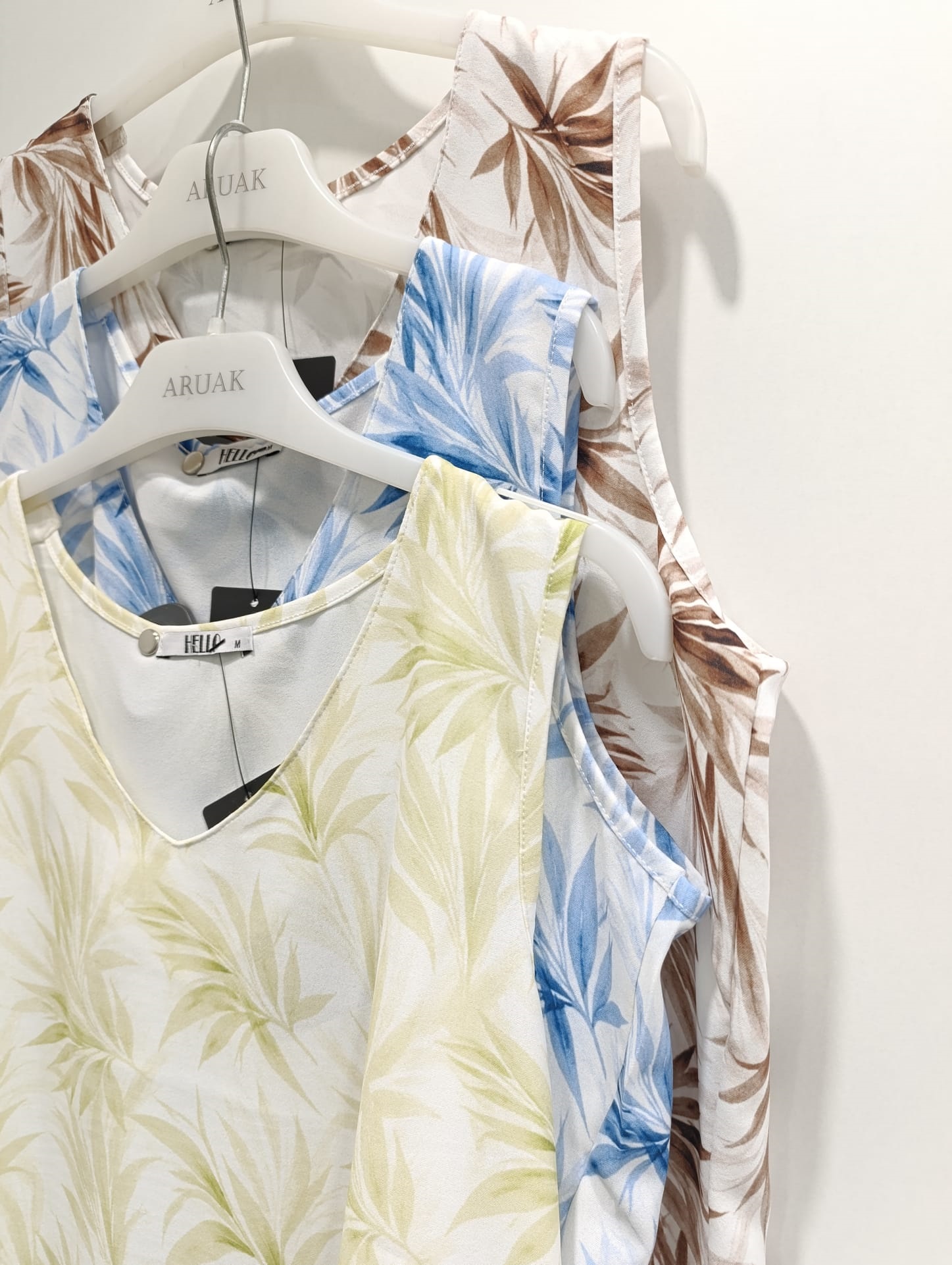 https://bo.aruak.pt/FileUploads/produtos/mulher/tops/img-20260622-wa0021.jpg