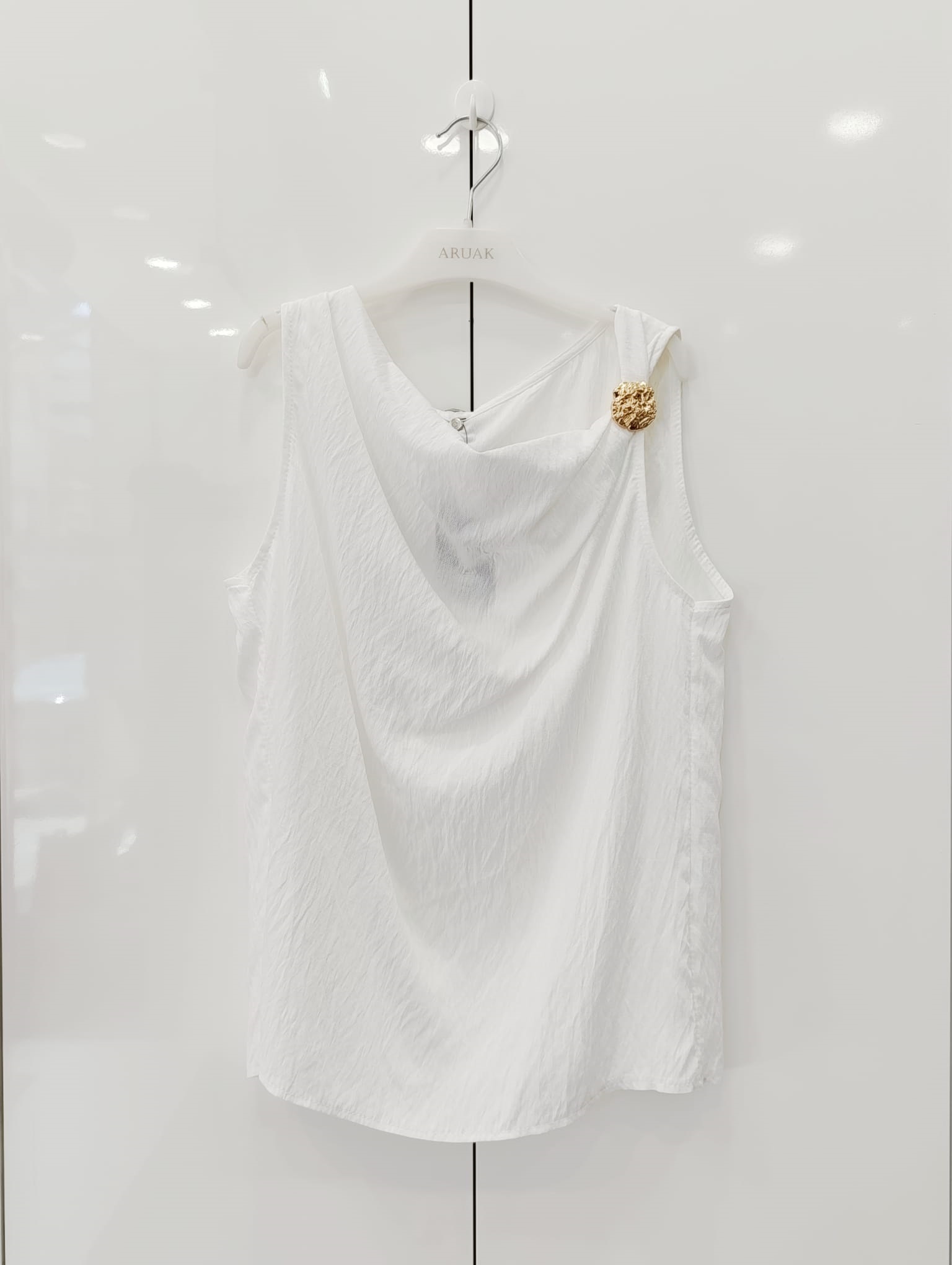 https://bo.aruak.pt/FileUploads/produtos/mulher/tops/img-20260622-wa0029-1.jpg