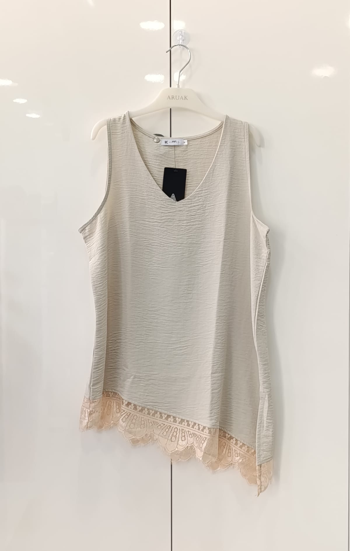 https://bo.aruak.pt/FileUploads/produtos/mulher/tops/img-20260630-wa0041.jpg