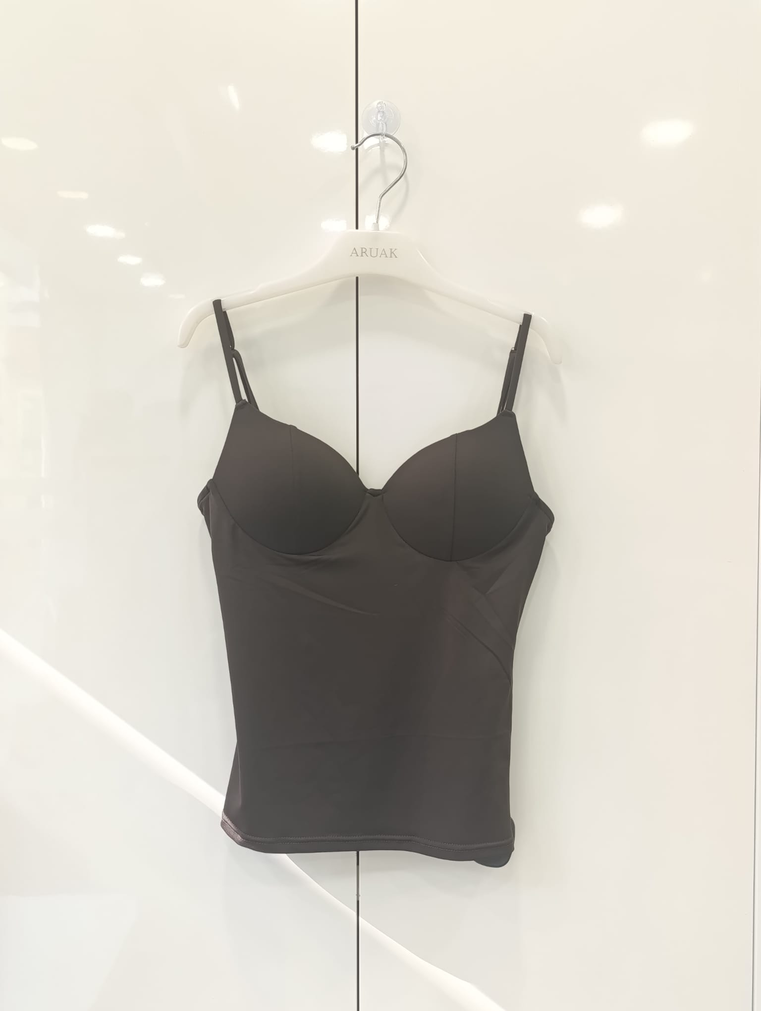 https://bo.aruak.pt/FileUploads/produtos/mulher/tops/img-20260711-wa0010.jpg