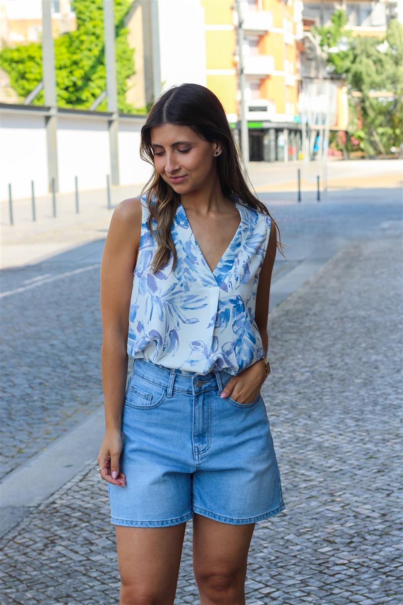 https://bo.aruak.pt/FileUploads/produtos/mulher/tops/img_1096-custom.jpg