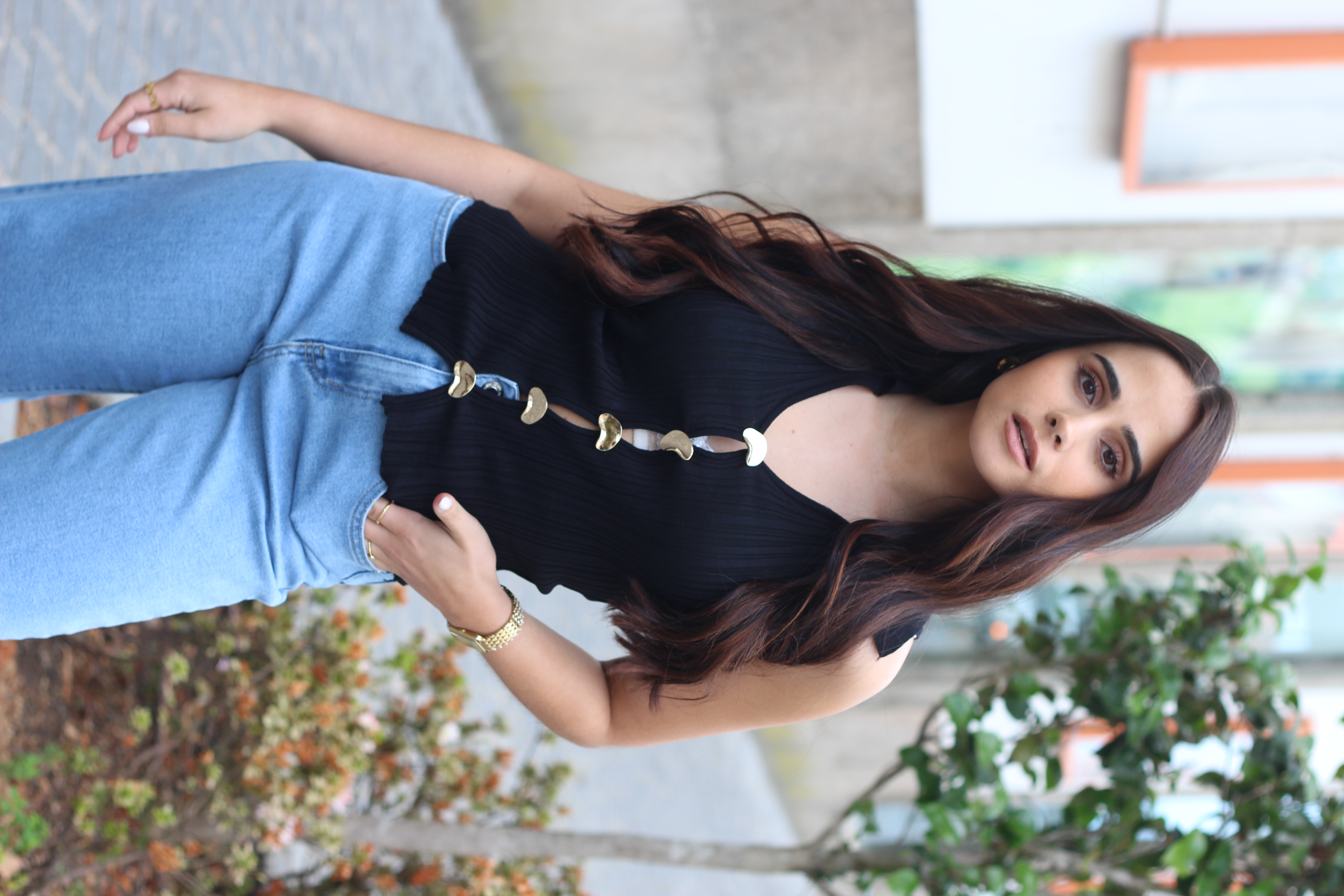 https://bo.aruak.pt/FileUploads/produtos/mulher/tops/img_7954.JPG
