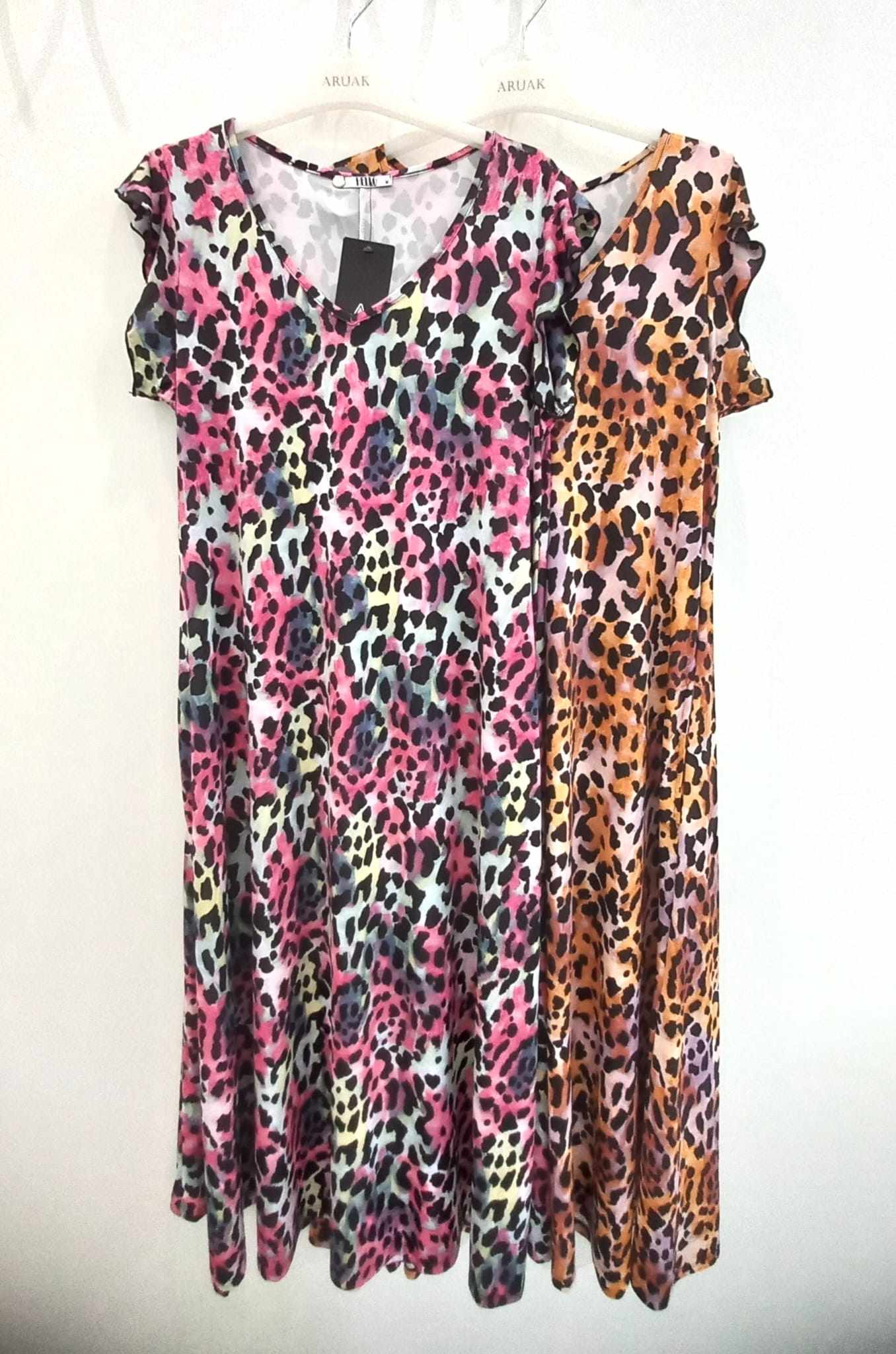 https://bo.aruak.pt/FileUploads/produtos/mulher/vestidos/7f2dfe03-f943-4949-91bb-dd65d6a9b646.jpg