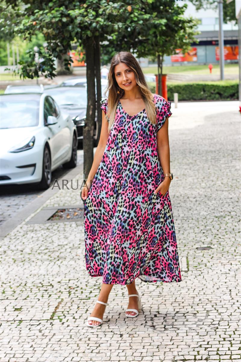 https://bo.aruak.pt/FileUploads/produtos/mulher/vestidos/_.archo17-custom.jpg