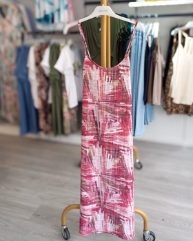 https://bo.aruak.pt/FileUploads/produtos/mulher/vestidos/img-20250624-wa0086_thumb.jpg