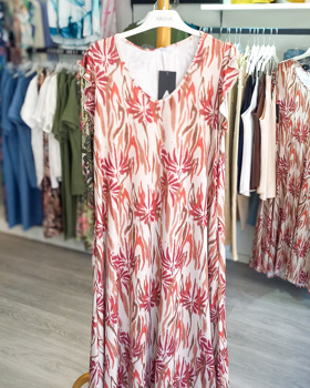https://bo.aruak.pt/FileUploads/produtos/mulher/vestidos/img-20250630-wa0022_thumb.jpg