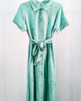 https://bo.aruak.pt/FileUploads/produtos/mulher/vestidos/img-20260410-wa0091_thumb.jpg