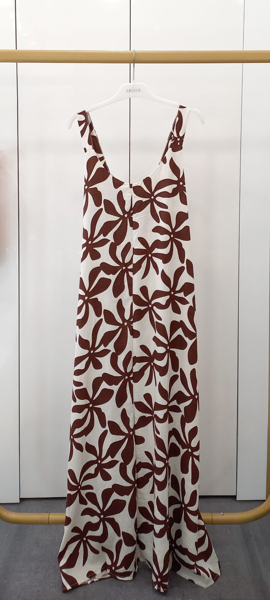 https://bo.aruak.pt/FileUploads/produtos/mulher/vestidos/img-20260507-wa0070.jpg