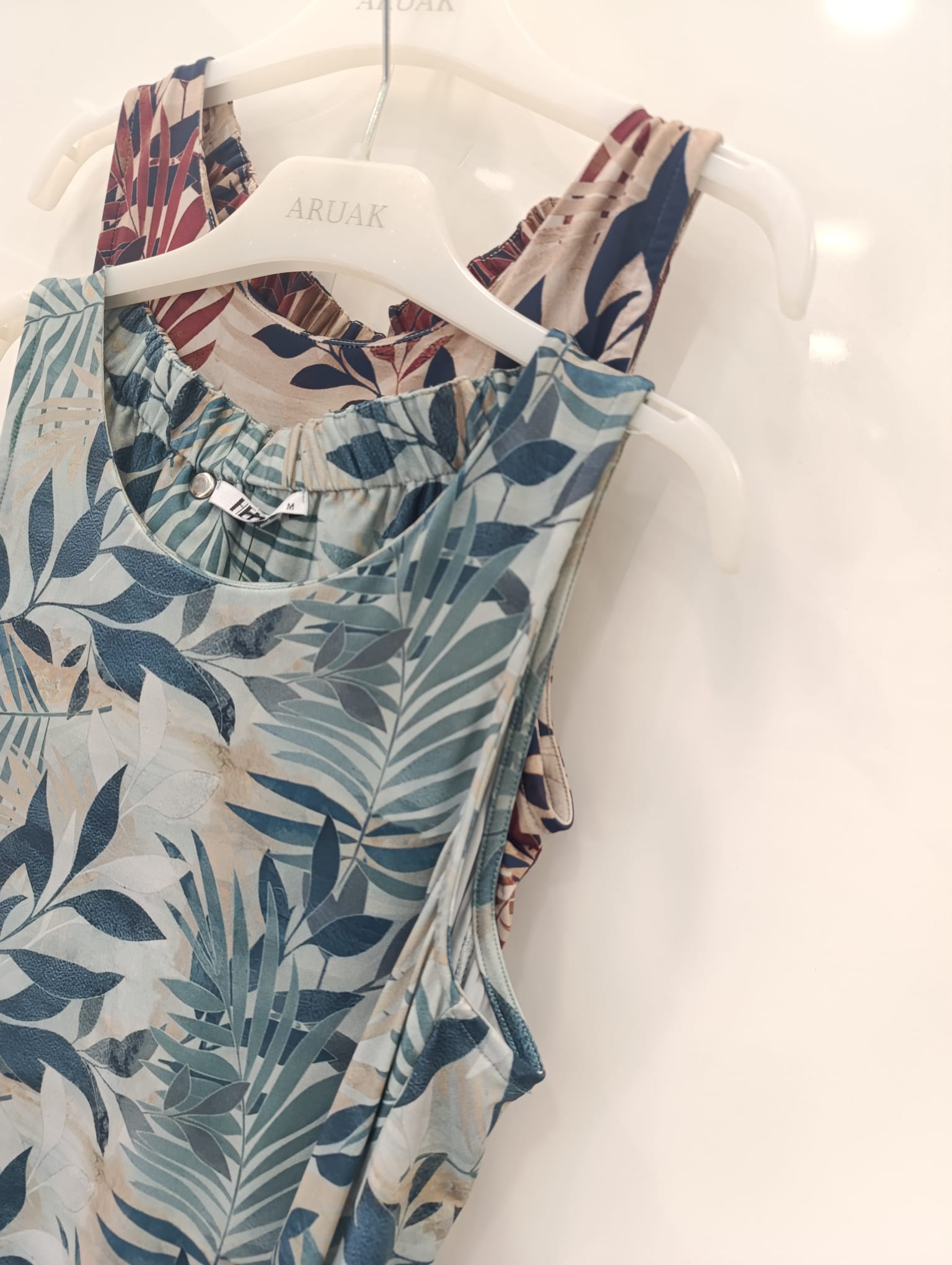 https://bo.aruak.pt/FileUploads/produtos/mulher/vestidos/img-20260711-wa0026.jpg