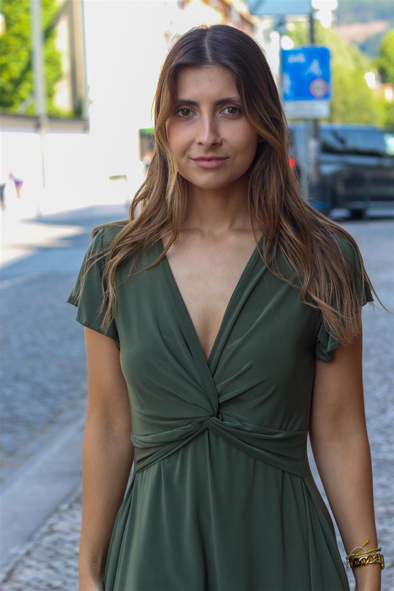 https://bo.aruak.pt/FileUploads/produtos/mulher/vestidos/img_0919-custom.jpg