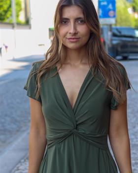 https://bo.aruak.pt/FileUploads/produtos/mulher/vestidos/img_0919-custom_thumb.jpg