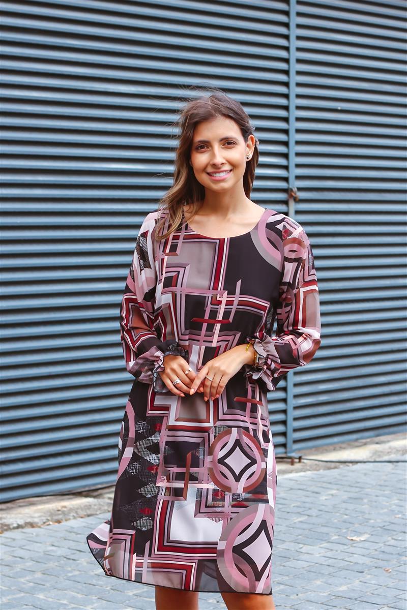 https://bo.aruak.pt/FileUploads/produtos/mulher/vestidos/img_4901-custom.jpg