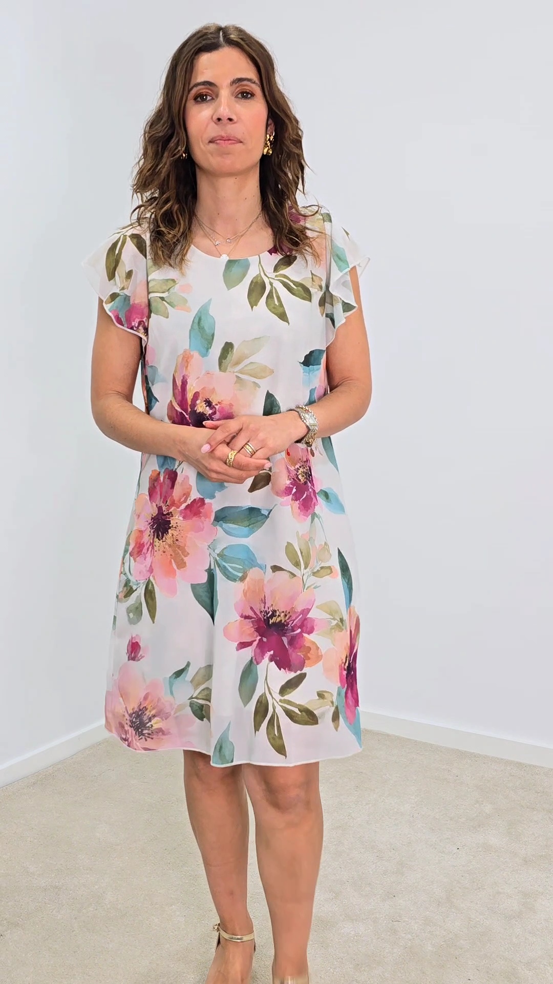 https://bo.aruak.pt/FileUploads/produtos/mulher/vestidos/inshot_20260507_0936488071.jpg